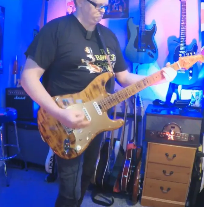 Budget Guitar Show